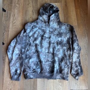 Mens L talentless hoodie never worn pet free home